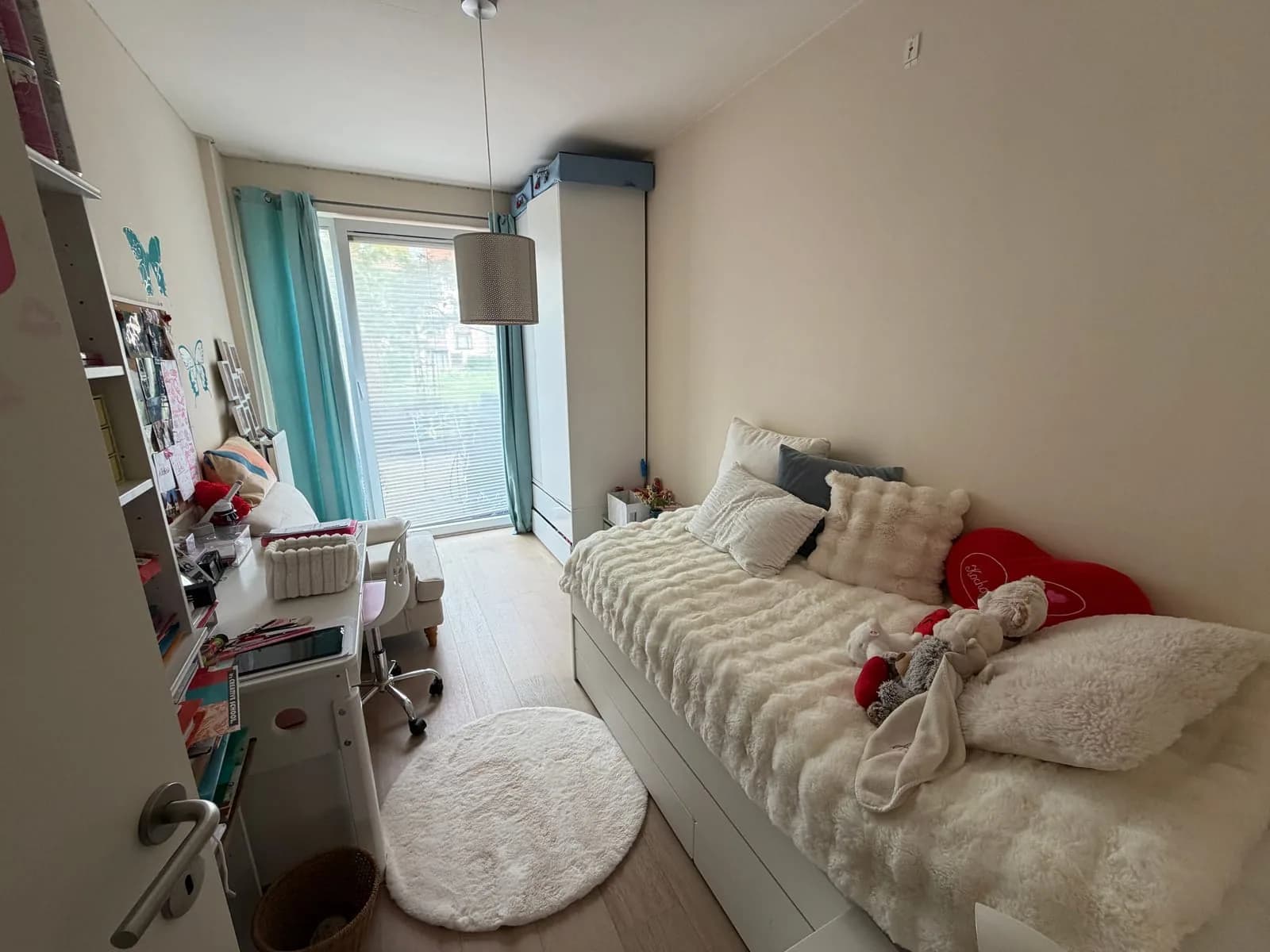 Appartement 2 chambres au rez-de-chaussée avec terrasse — 9/17