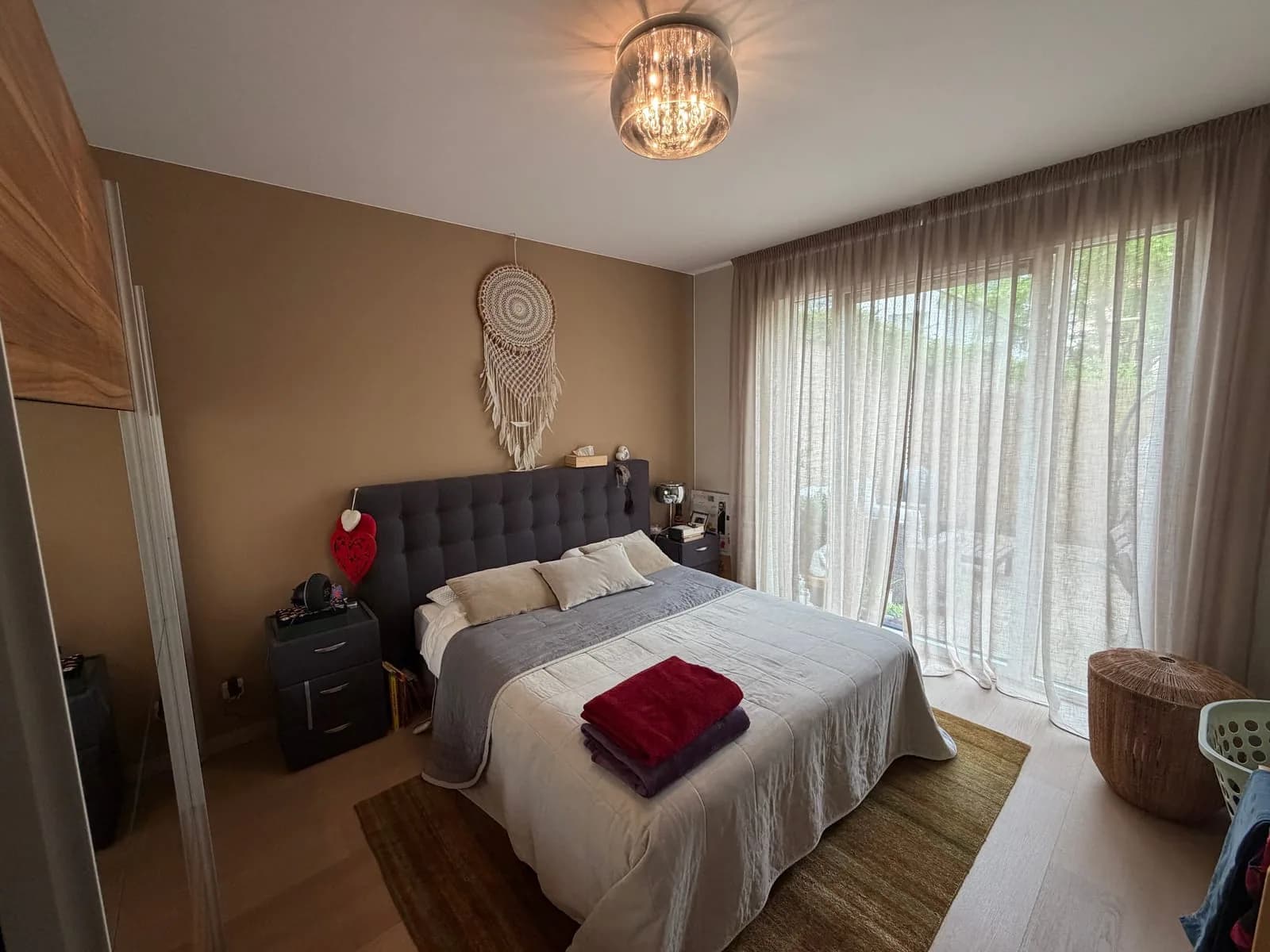 Appartement 2 chambres au rez-de-chaussée avec terrasse — 7/17