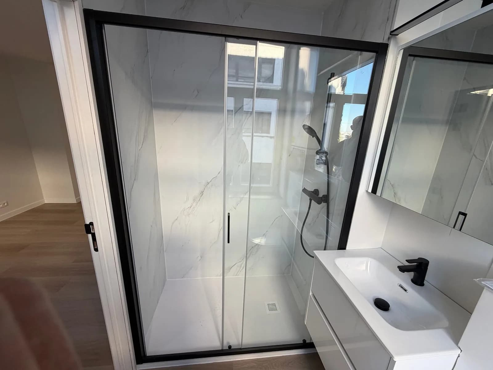 Studio rénové à Saint-Gilles — 6/6